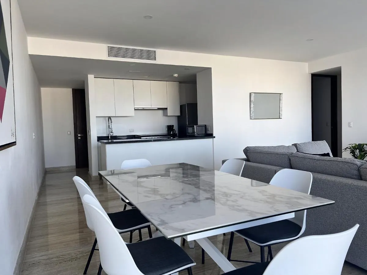 Top Floor, Amazing Sea View In Puerto カンクン