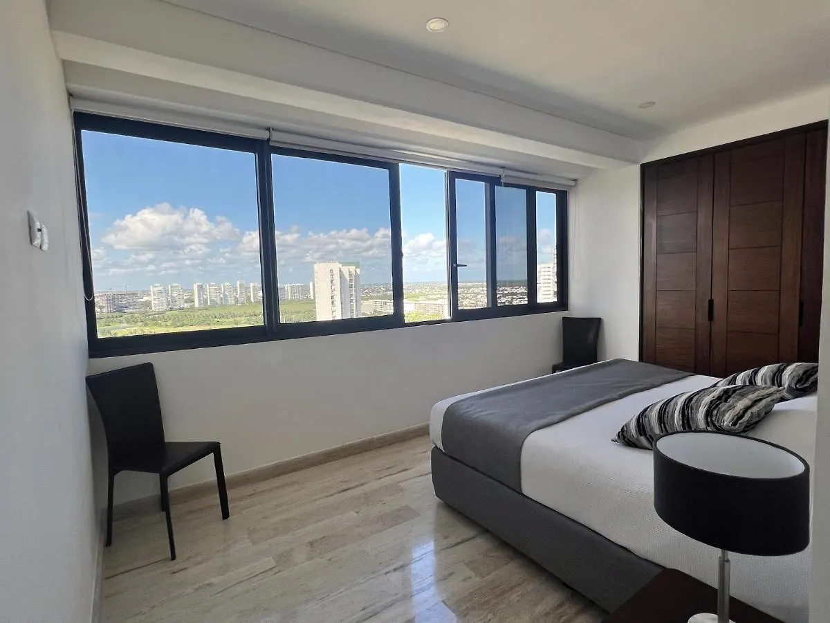 Top Floor, Amazing Sea View In Puerto Cancun